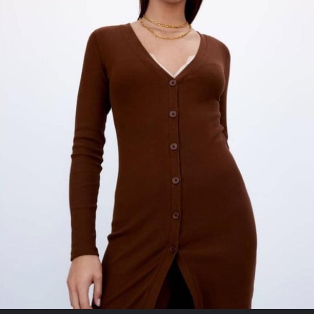 Zara Ribbed Button Sweater - Picture 3 of 7